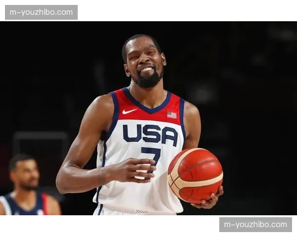 杜兰特正负值+28攻防俱佳 火箭锋线18投10中率队取胜